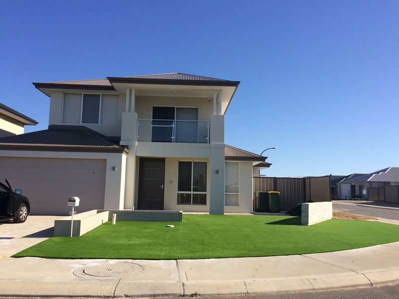 landscaping grass supplier in UAE (5) landscaping grass supplier in UAE (5)
